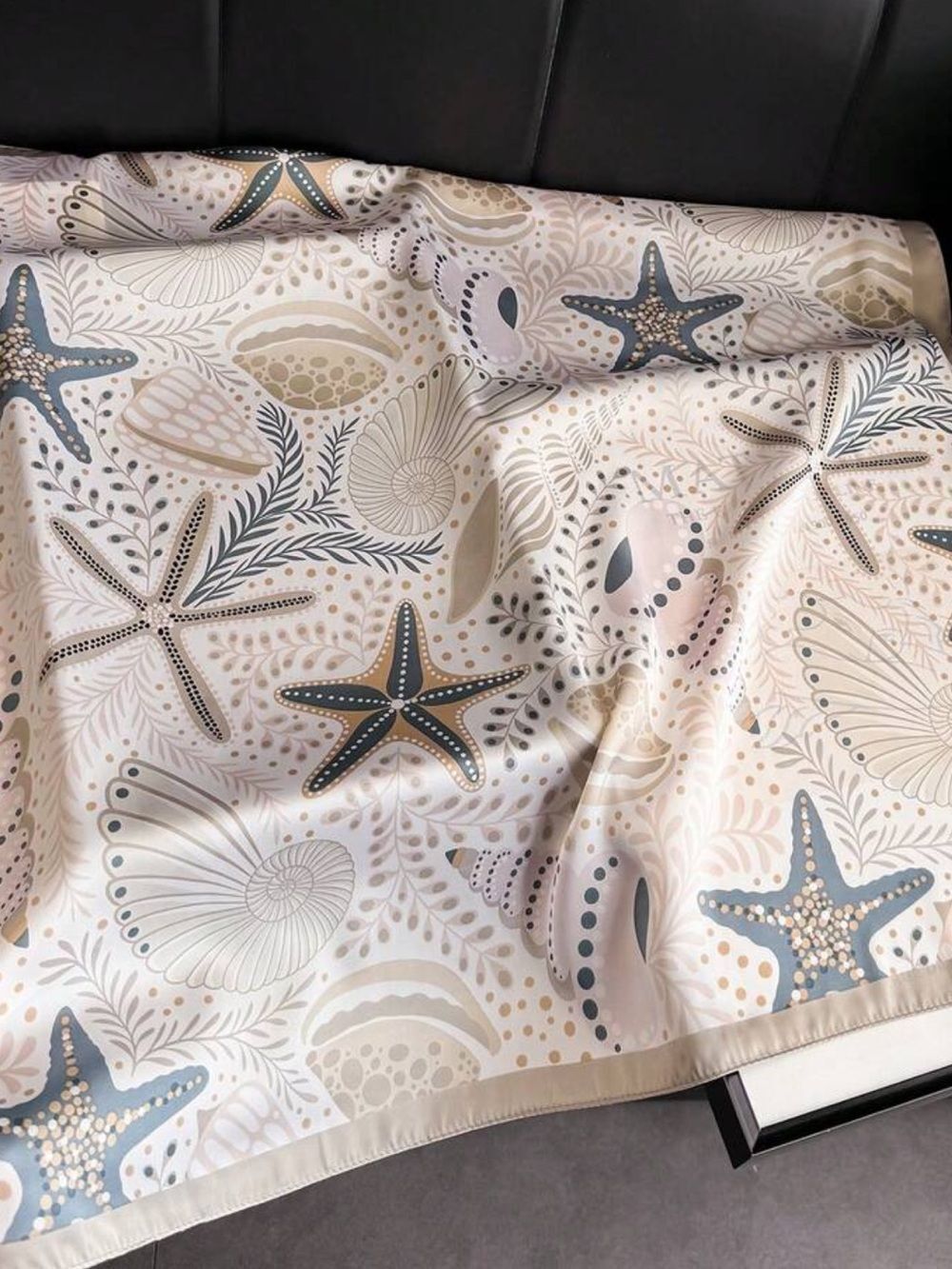 seashell scarf S170